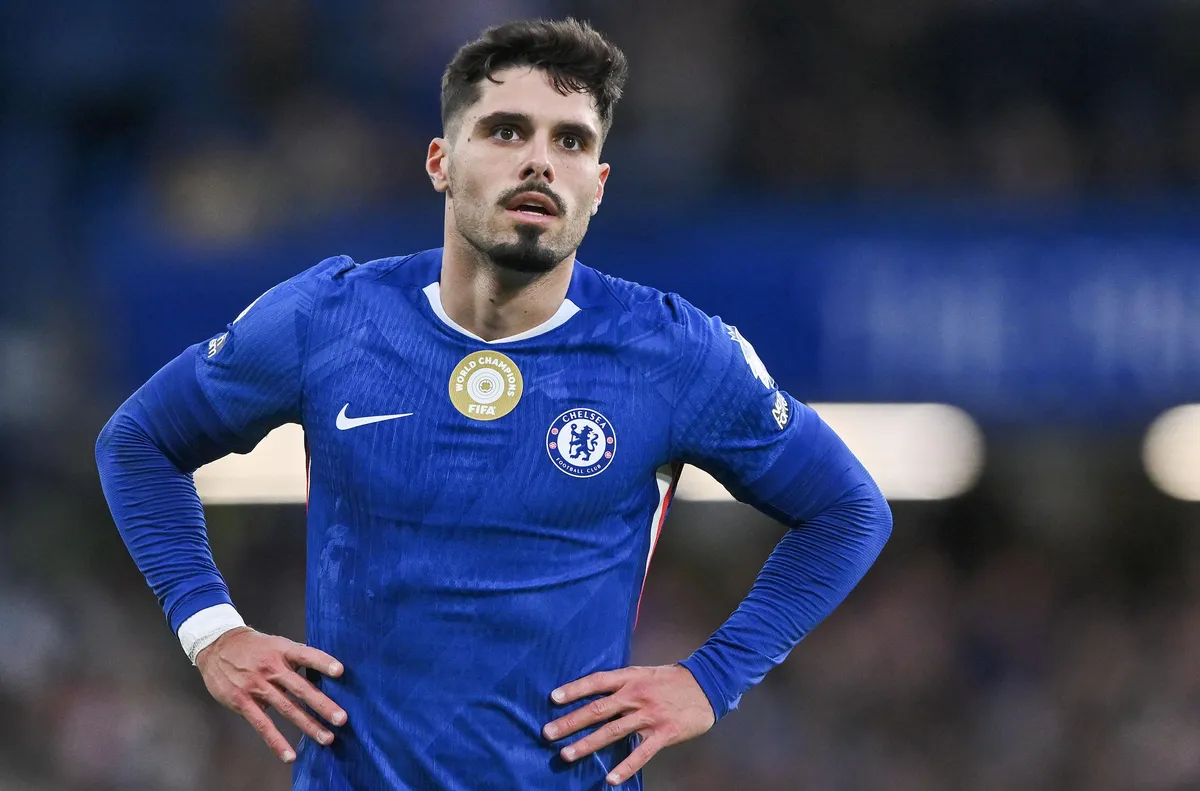 Челси без Нето за Карабах