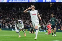 ОБЗОР: Тотнъм и Атлетико с убедителни домакински победи в Шампионска лига