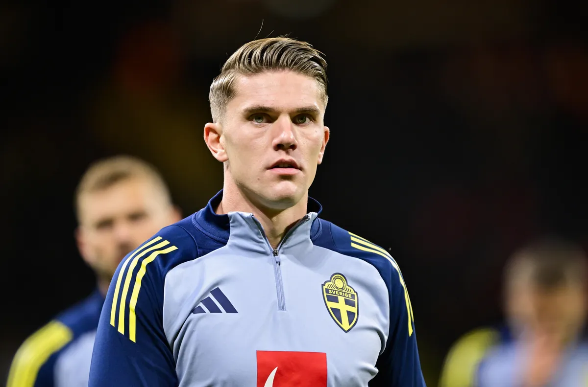 Швеция без Гьокереш за Швейцария и Словения