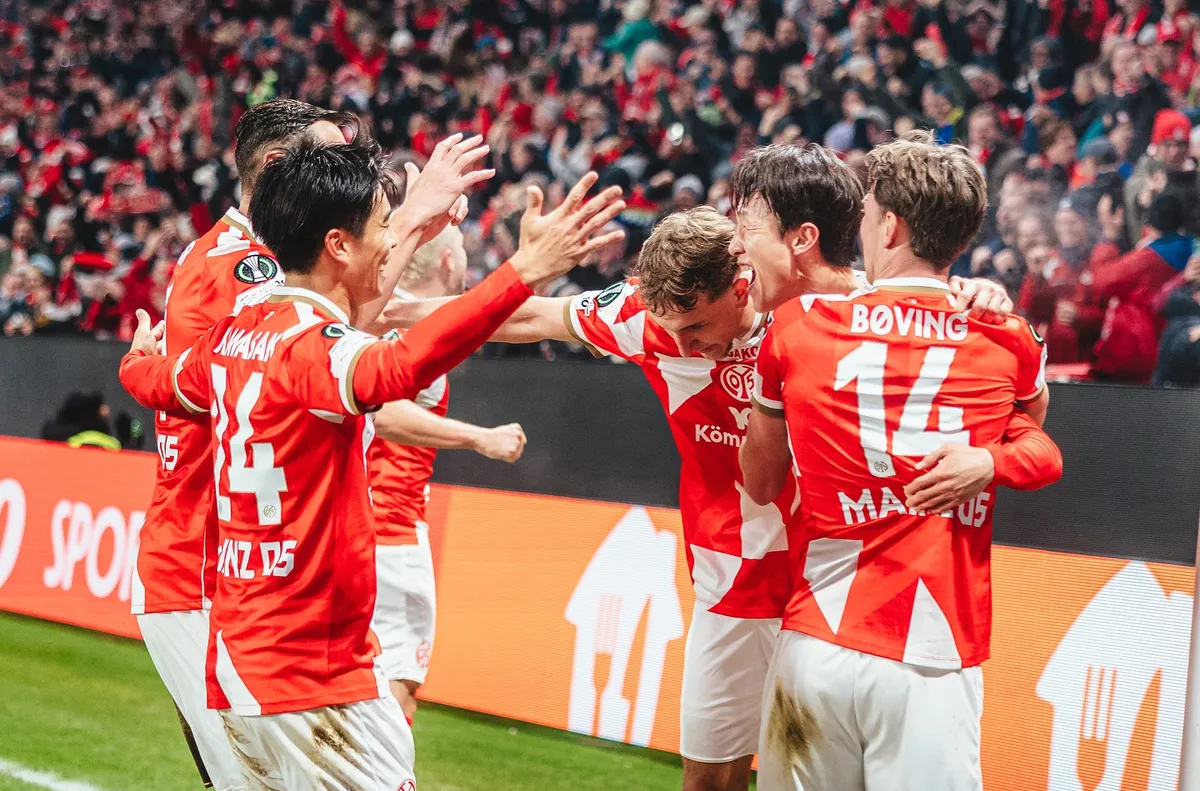 Лига на Конференциите: Майнц обърна Фиорентина в драма, АЕК с издънка у дома (ВИДЕО)