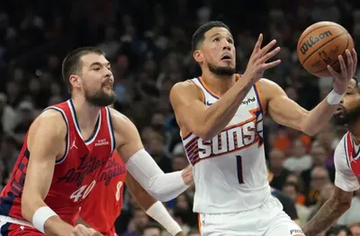 Финикс победи Сънс, Джейлън Грийн наниза 29 точки в дебюта си