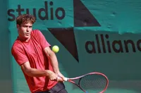 Динко Динев отпадна на четвъртфиналите в Гърция