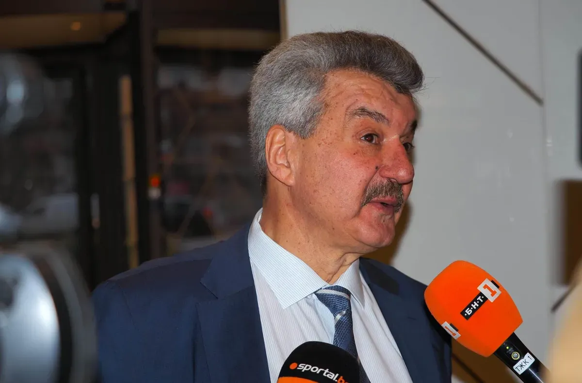 Батков: Ще бием, но не с много