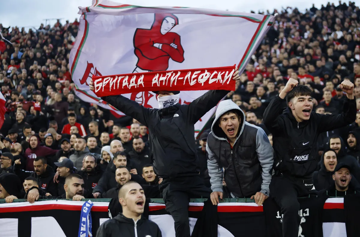 Цветомир Найденов с намигване след Левски - ЦСКА