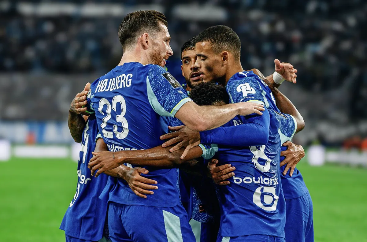 Марсилия победи категорично Брест и се изкачи на върха във Франция (ВИДЕО)