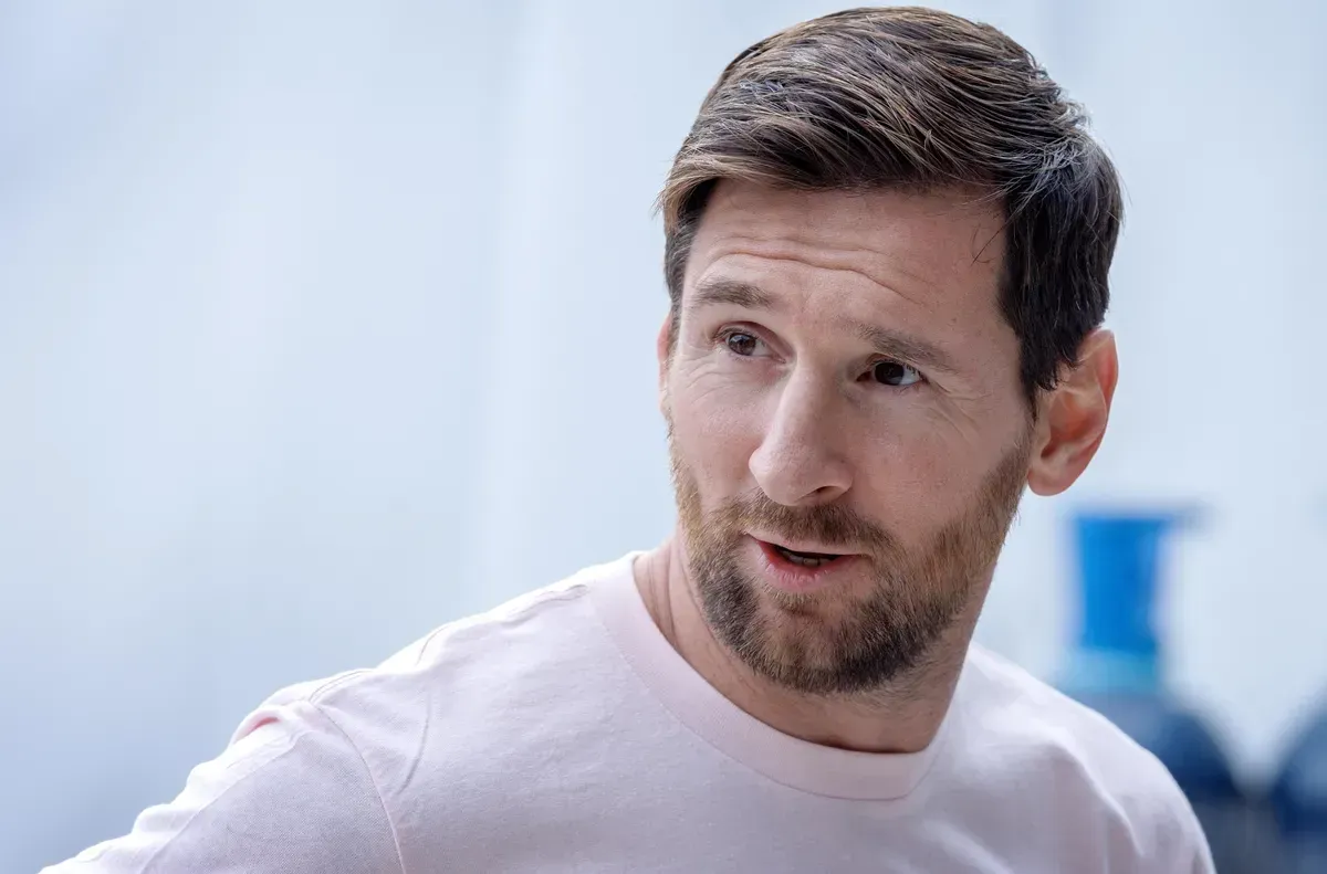 Меси: Времето ми в Париж не беше кошмар