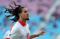 Повдигнаха обвинение за плюнка в Англия