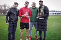 Младежки национал с награда преди мача с Шотландия