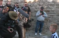 Любовта е черно-бяла