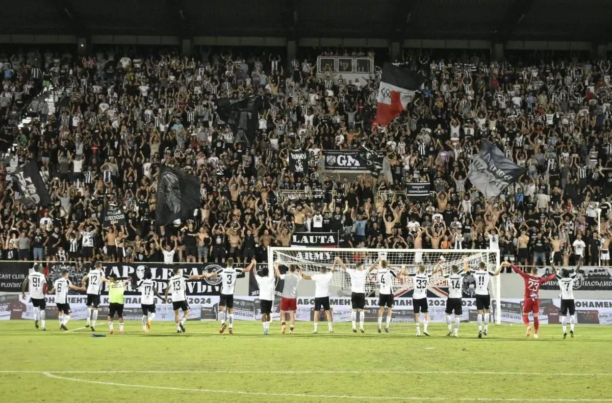 В Локо Пд избират Футболист на годината