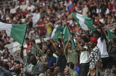 Футболистите на Нигерия прекратиха споровете за премиите си