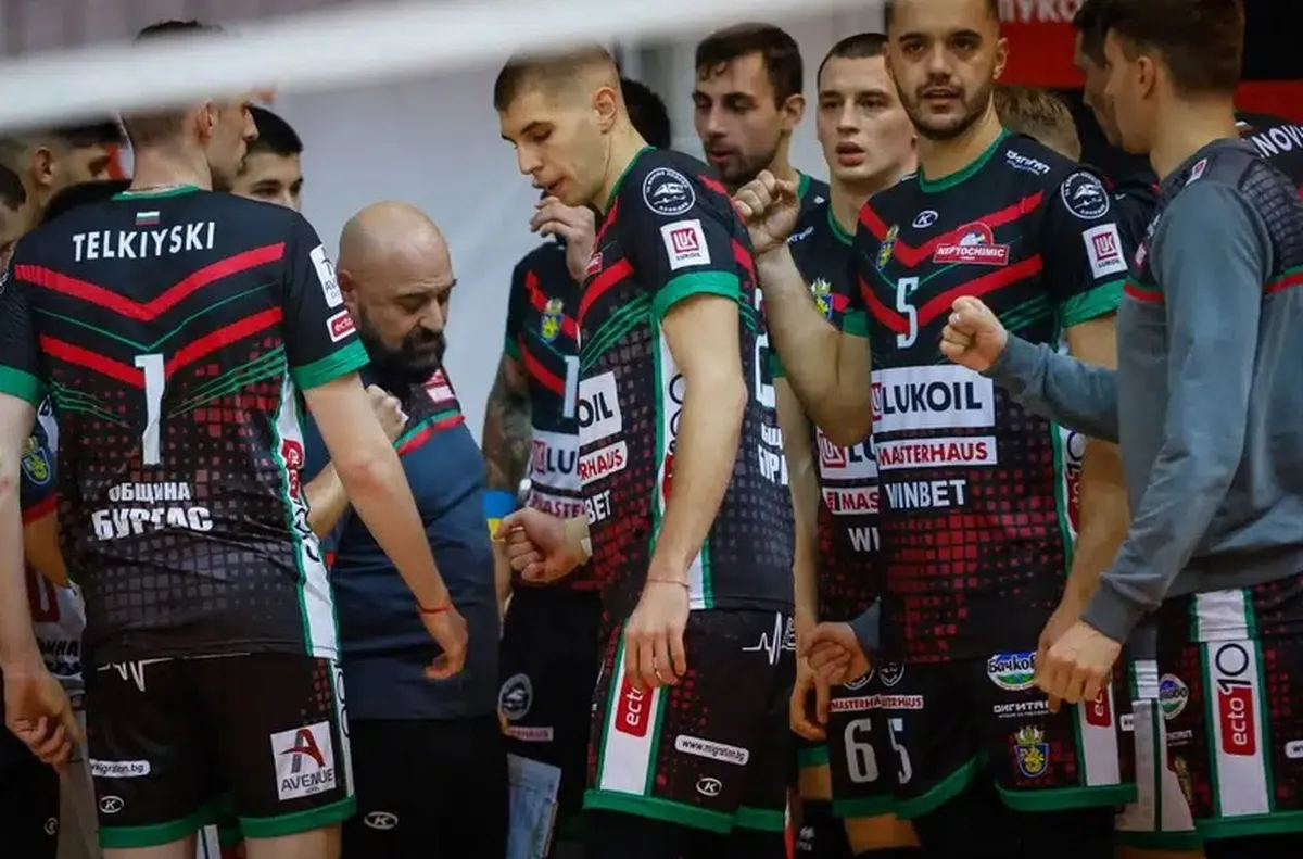 Нефтохимик 2010 тръгна с победа в Европа