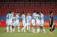 30 000 гледат тренировка на Аржентина в Испания