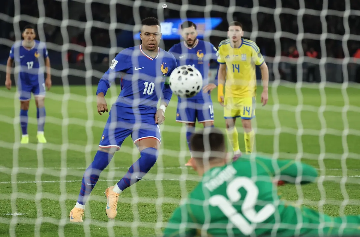 Франция громи в Париж за място на Мондиал 26 (ВИДЕО)