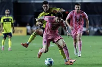 МЛС ще нагоди сезоните си спрямо Европа