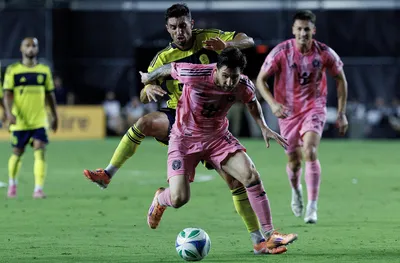 МЛС ще нагоди сезоните си спрямо Европа