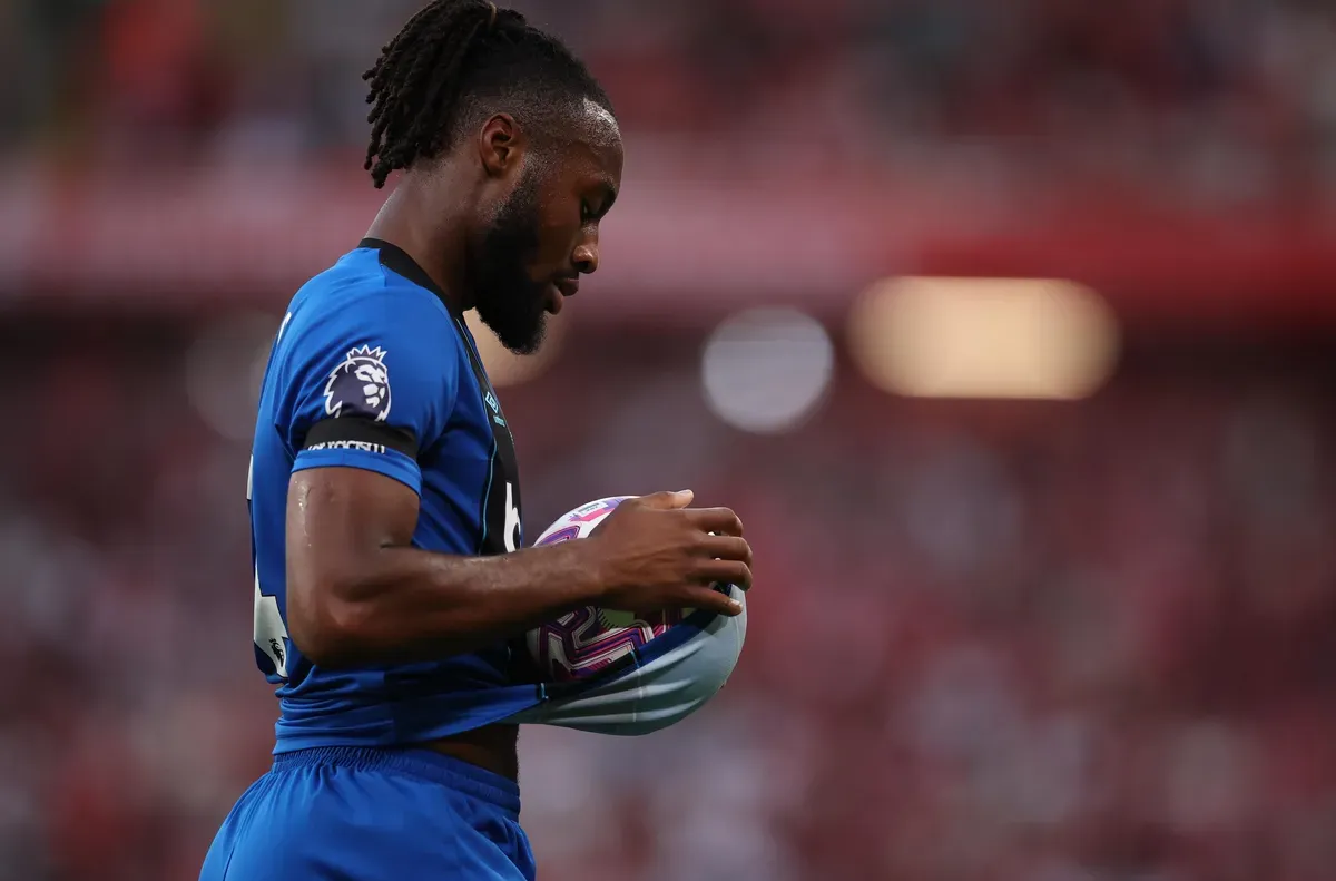 Ливърпул, Сити и Тотнъм в битка за звезда на Борнемут