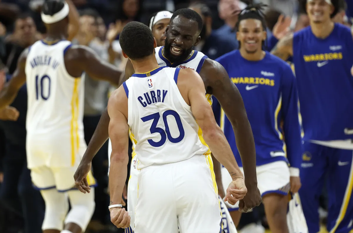 ОБЗОР: Стеф Къри поведе Голдън Стейт с 49 точки към успех над Сан Антонио в НБА
