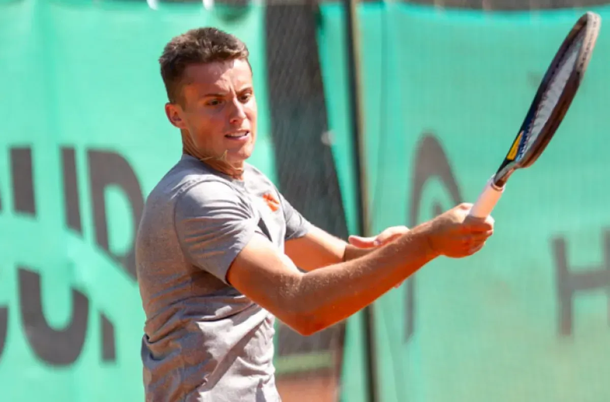 Виктор Марков претърпя загуба във финала на двойки на турнира по тенис в Мансанийо