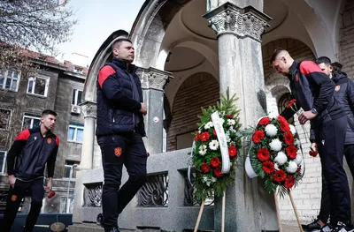 Александър Димитров и трима национали отдадоха почит на Стоян Йорданов