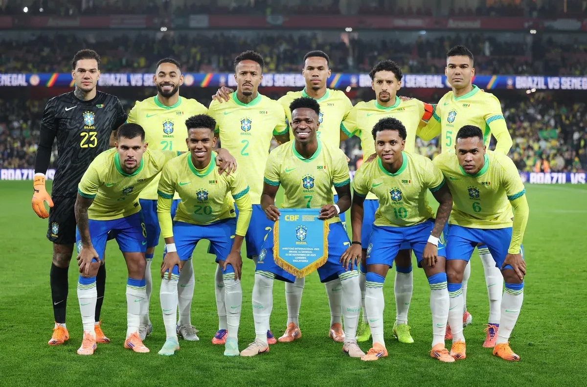 Бразилски национал се завръща в Арсенал