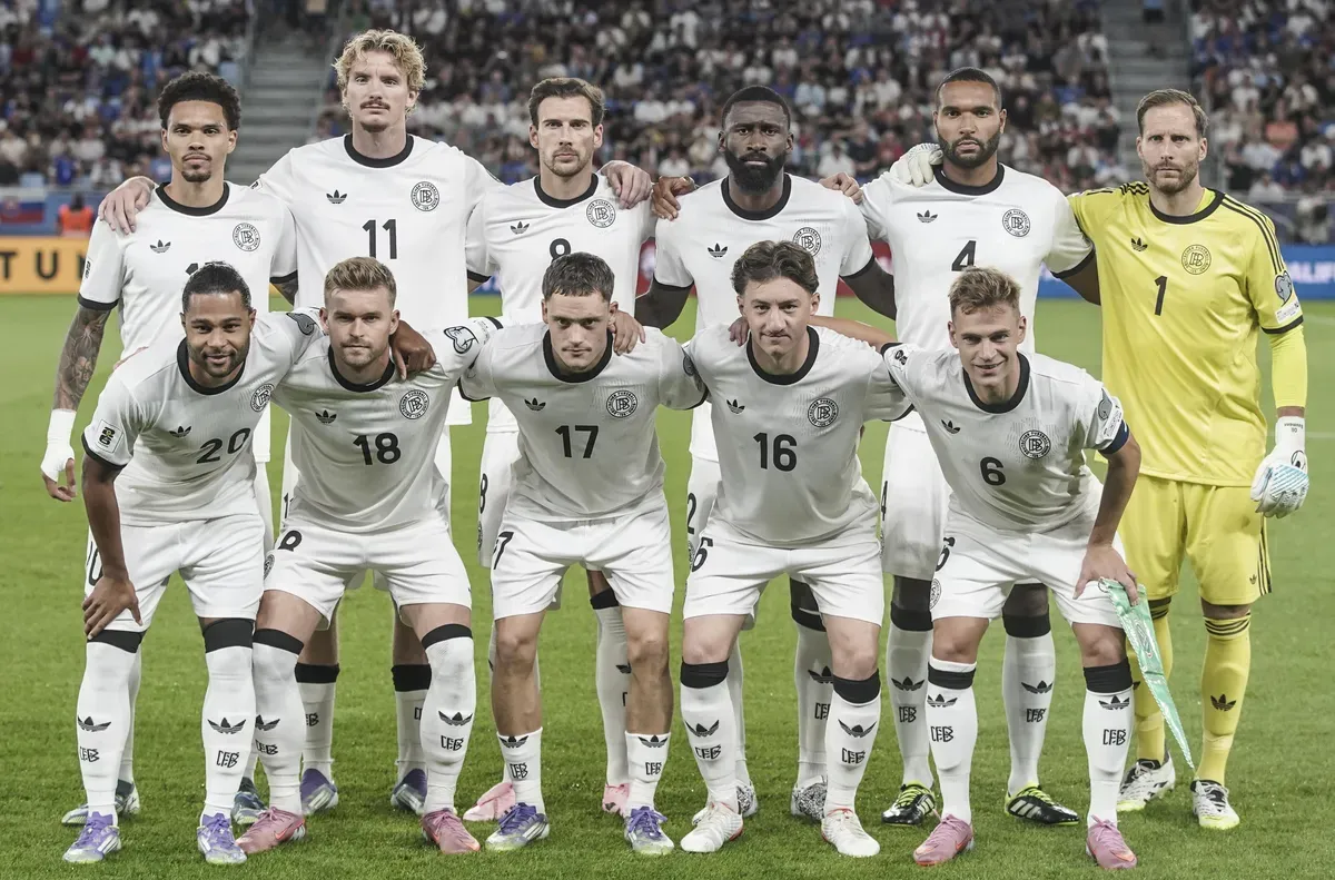 Бундестима срещу Словакия в залог за първо място и реноме