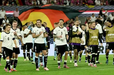 Феновете на германските отбори се обединиха за протест