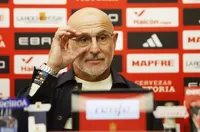 Де ла Фуенте: Ще излезем с най-добрия състав срещу Турция