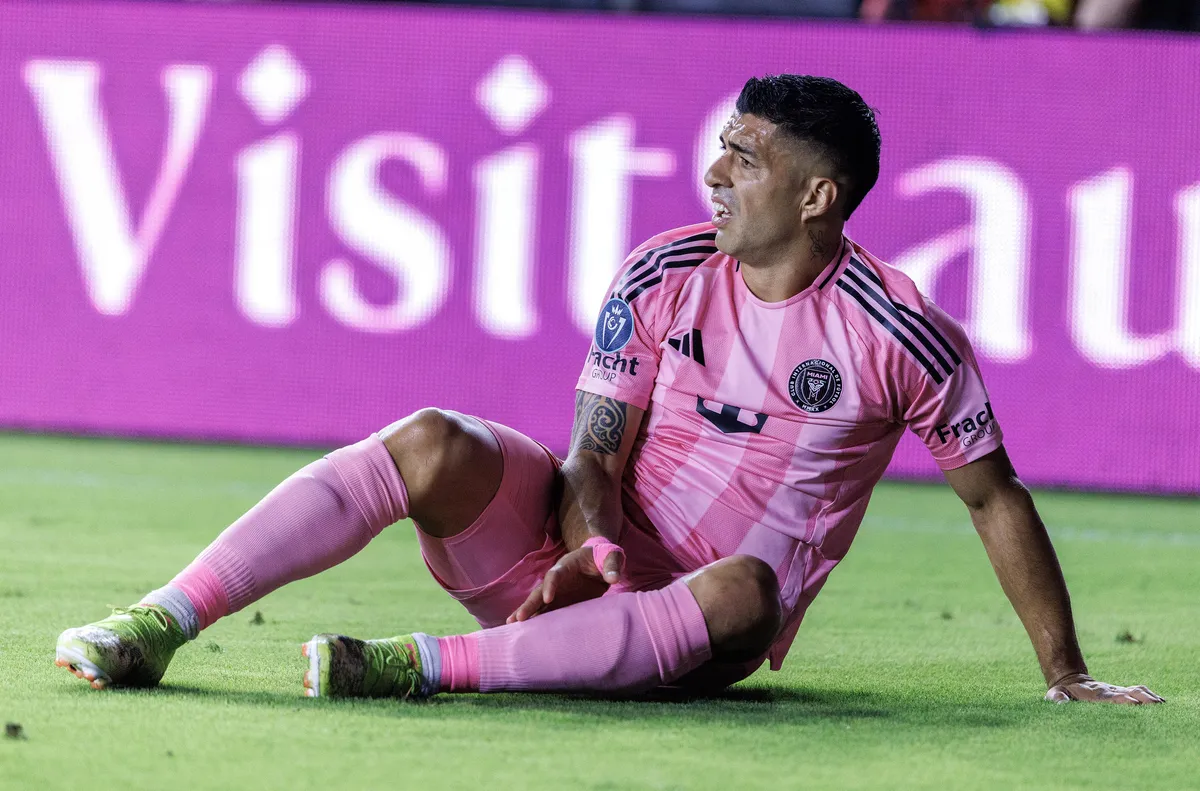 Луис Суарес проговори за тежкото си детство в Уругвай