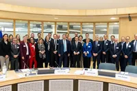 Весела Лечева на среща за спорта в Европа с  Кърсти Ковънтри и еврокомисаря Глен Микалеф