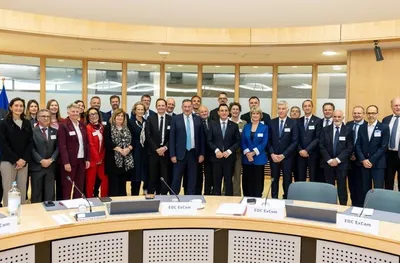 Весела Лечева на среща за спорта в Европа с  Кърсти Ковънтри и еврокомисаря Глен Микалеф