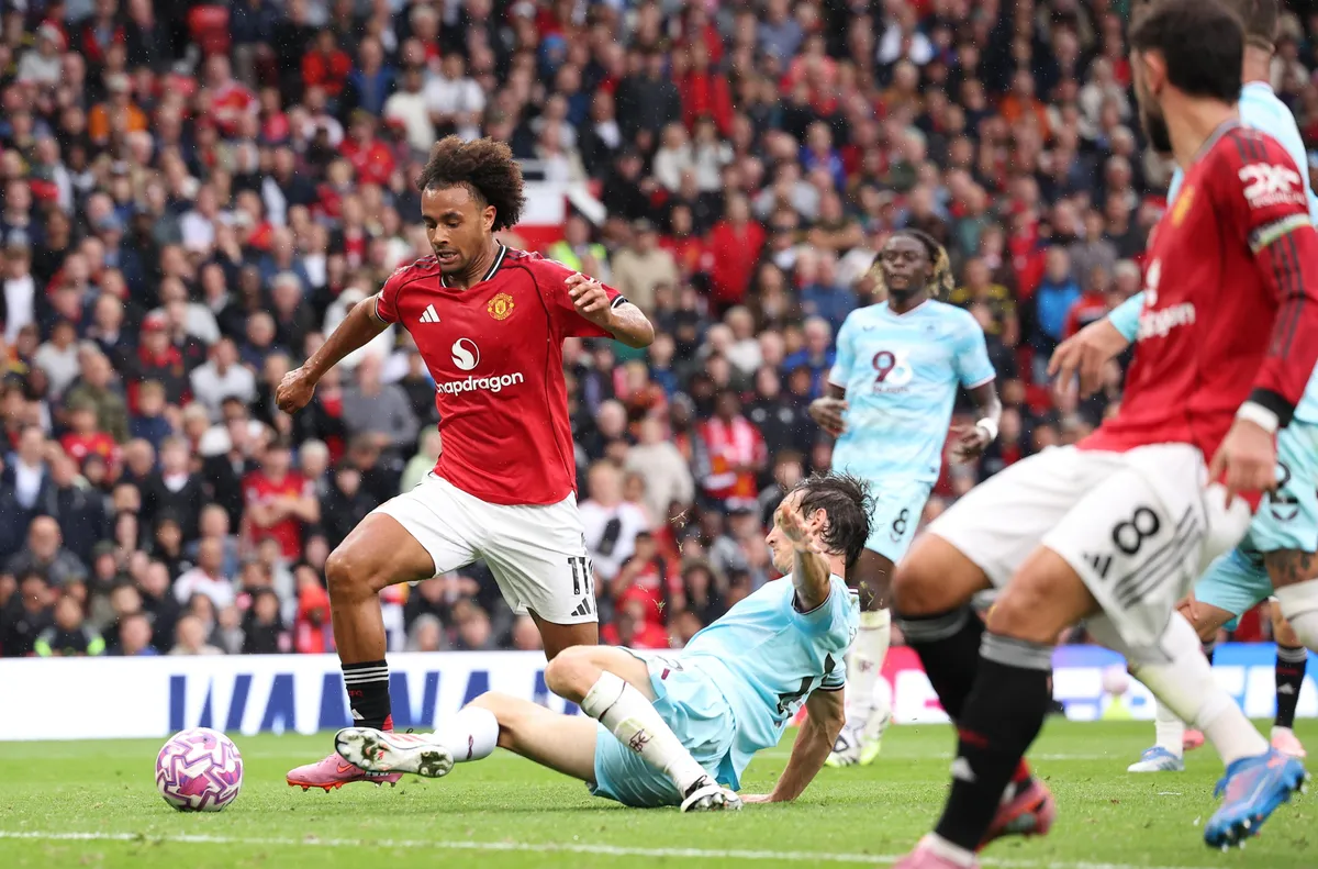 Рома предлага на Зиркзее изход от Манчестър Юнайтед