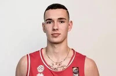 Наш национал бие в Европа