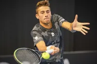 Александър Донски отпадна на двойки в Италия