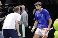 Италия нямаше проблеми с Австрия за 1/2-финал на Купа “Дейвис”