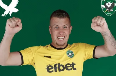 Падт преподписал с Лудогорец заради децата си