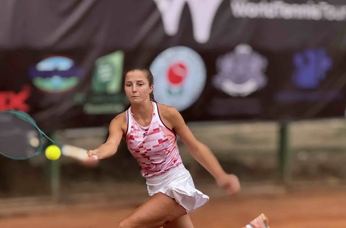 Денчева е на 1/2-финал при двойките в Гърция, Янева е 1/4-финалистка в Словакия