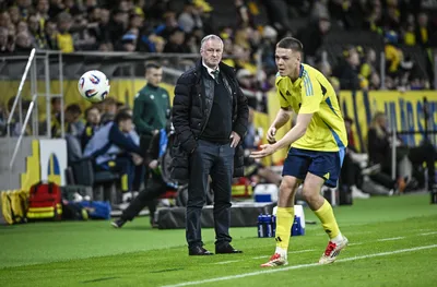 Треньорът на Северна Ирландия се закани на Италия