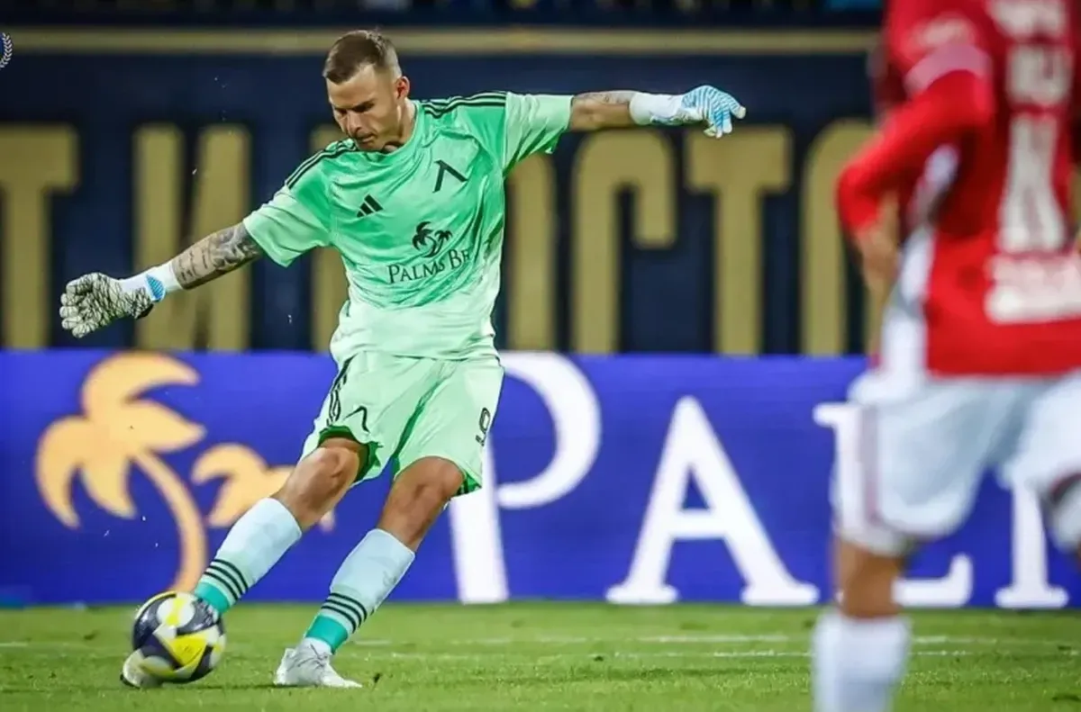 Нидерландци с едно наум за Светльо Вуцов