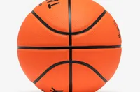 Женският баскетболен Берое привлече американка