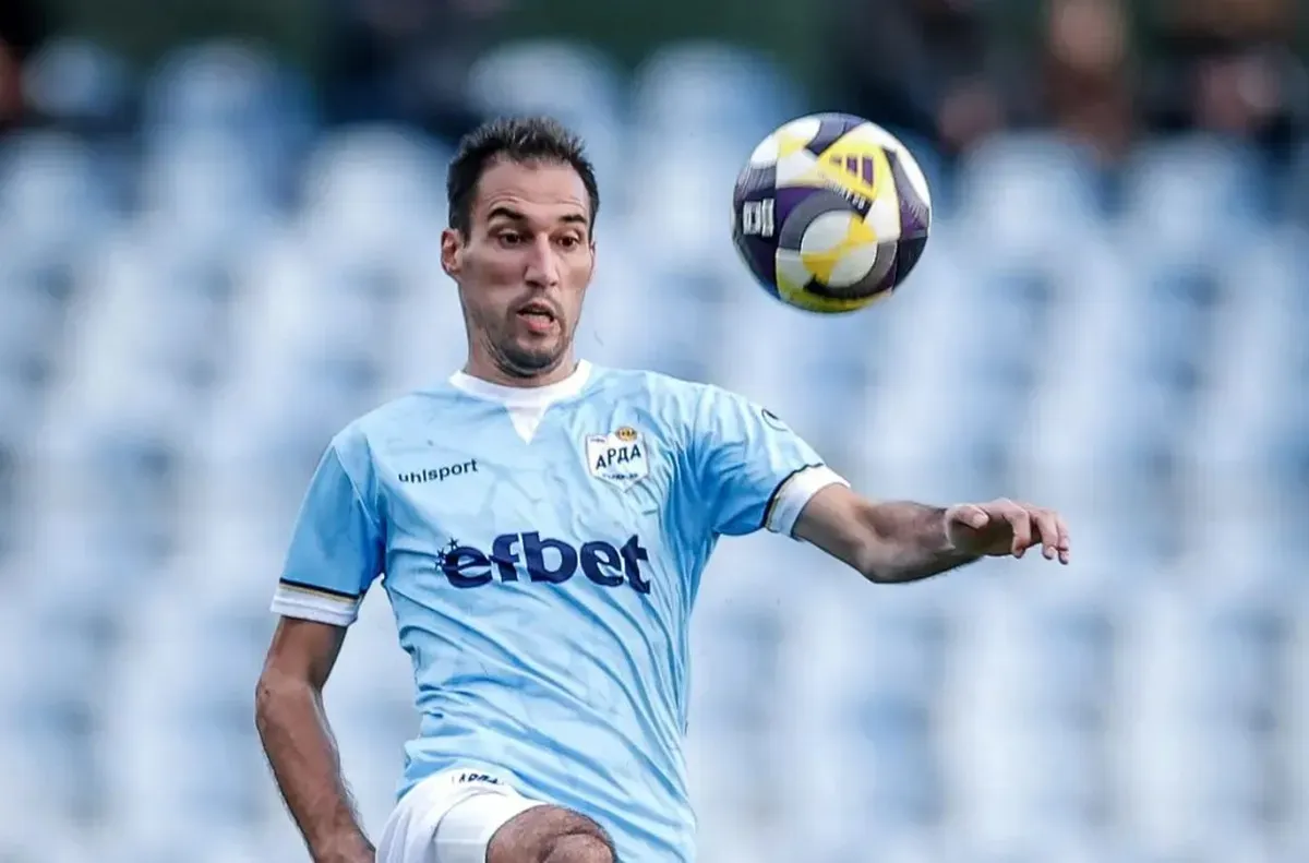 Ивелин Попов: Приключвам с футбола! 