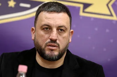 Скандал: Хванаха баскетболен шеф да кара пиян и без книжка