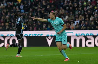 Болоня в топ 3 на Серия А