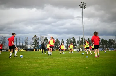 Футболните националки до 17 г се готвят за евроквалификации