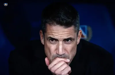 Асен Митков сяда на пейката срещу Монтана