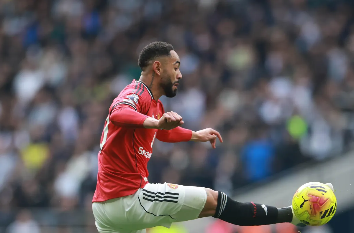 Нападател на Манчестър Юнайтед под въпрос за Евертън заради контузия