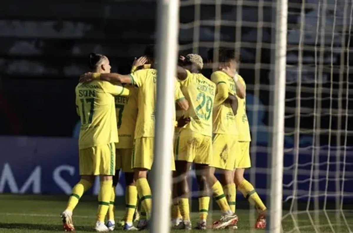 Новият треньор тръгна с победа в Лудогорец