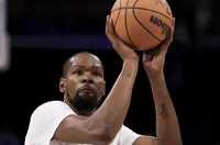 Кевин Дюрант ще пропусне следващите два мача за Хюстън Рокетс