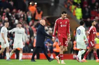 Гари Невил за кризата в Ливърпул: Това е неприемливо