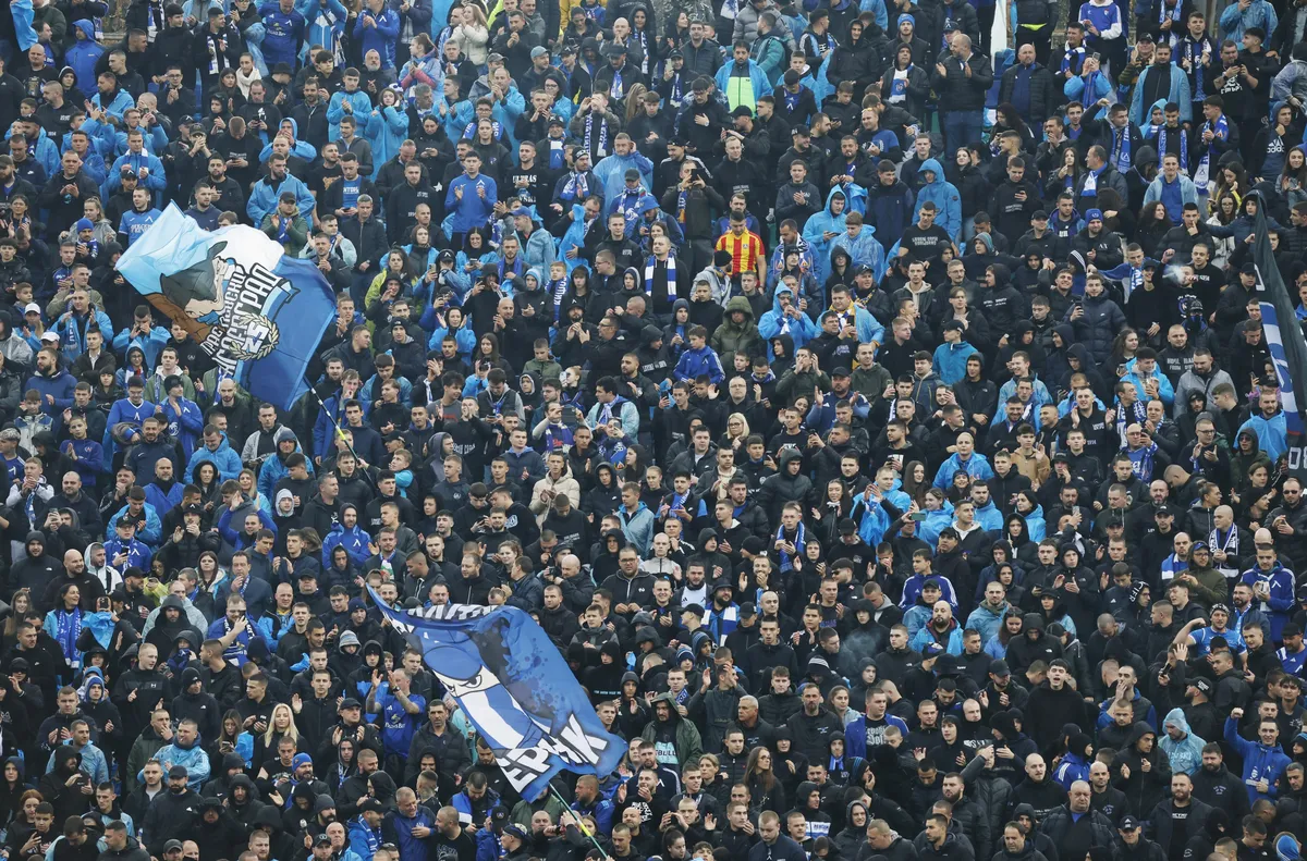 Левски е близо да счупи рекорд по посещаемост